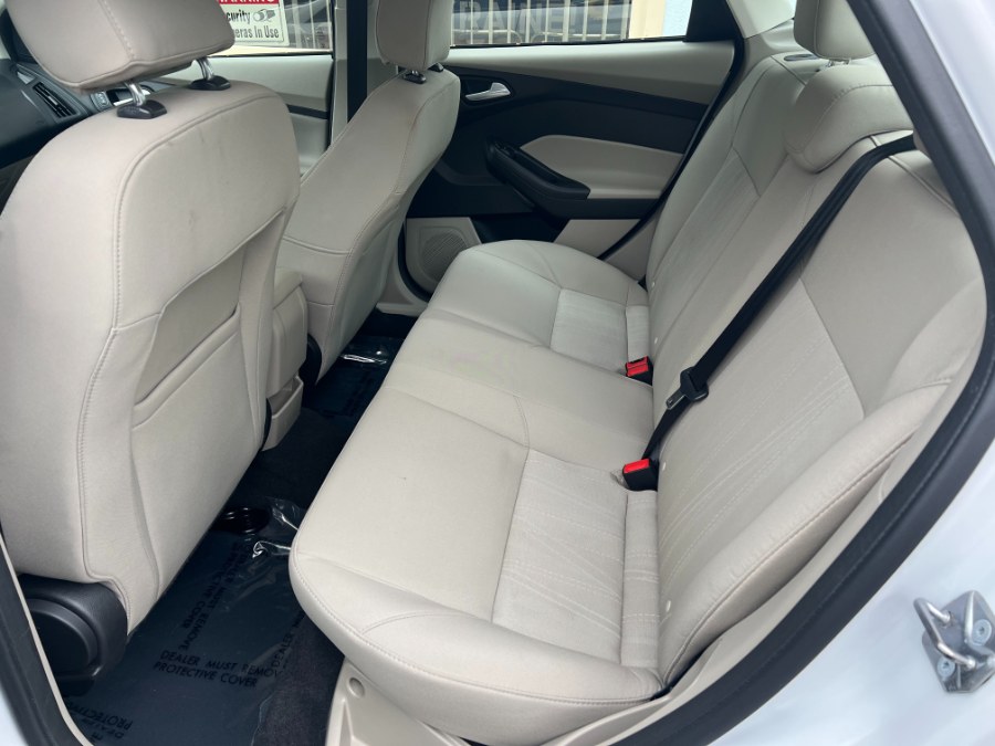 2017 Ford Focus SE Sedan, available for sale in Bristol, Connecticut | Bristol Auto Center LLC. Bristol, Connecticut 2017 Ford Focus SE Sedan, available for sale in Bristol, Connecticut | Bristol Auto Center LLC. Bristol, Connecticut