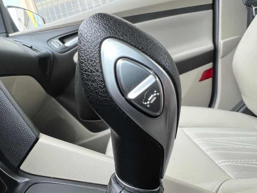 2017 Ford Focus SE Sedan, available for sale in Bristol, Connecticut | Bristol Auto Center LLC. Bristol, Connecticut 2017 Ford Focus SE Sedan, available for sale in Bristol, Connecticut | Bristol Auto Center LLC. Bristol, Connecticut