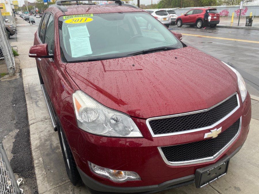 2011 Chevrolet Traverse AWD 4dr LT w/1LT, available for sale in Middle Village, New York | Middle Village Motors . Middle Village, New York 2011 Chevrolet Traverse AWD 4dr LT w/1LT, available for sale in Middle Village, New York | Middle Village Motors . Middle Village, New York