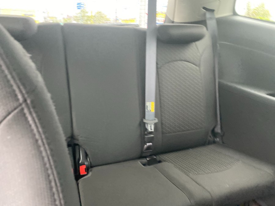 2011 Chevrolet Traverse AWD 4dr LT w/1LT, available for sale in Middle Village, New York | Middle Village Motors . Middle Village, New York 2011 Chevrolet Traverse AWD 4dr LT w/1LT, available for sale in Middle Village, New York | Middle Village Motors . Middle Village, New York