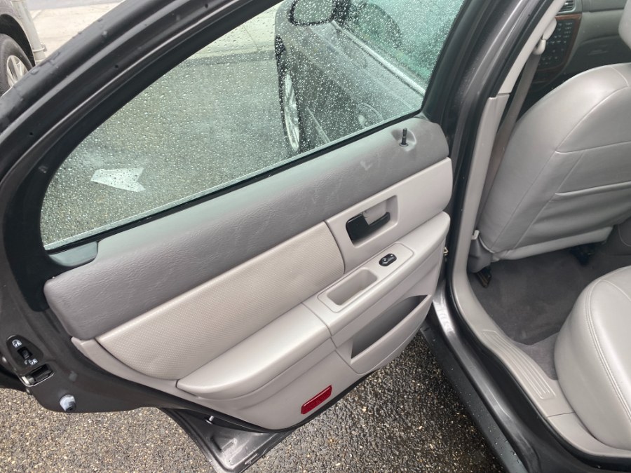 2004 Mercury Sable 4dr Sdn LS Premium, available for sale in Middle Village, New York | Middle Village Motors . Middle Village, New York 2004 Mercury Sable 4dr Sdn LS Premium, available for sale in Middle Village, New York | Middle Village Motors . Middle Village, New York