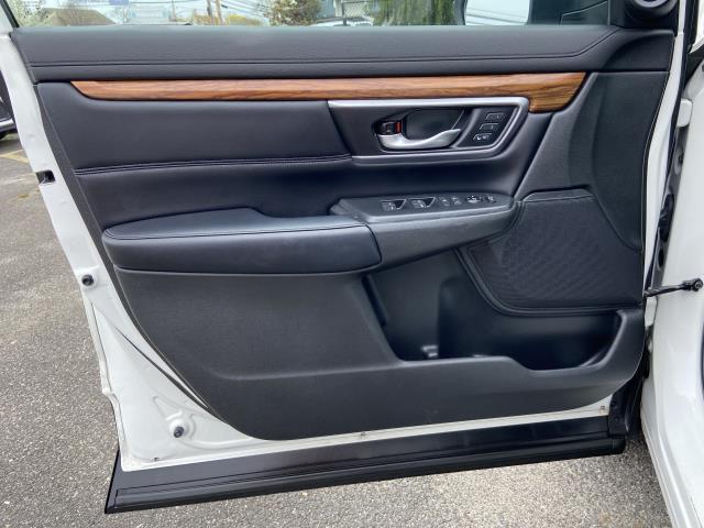 2017 Honda Cr-v EX-L, available for sale in Patchogue, New York | Baron Supercenter. Patchogue, New York 2017 Honda Cr-v EX-L, available for sale in Patchogue, New York | Baron Supercenter. Patchogue, New York