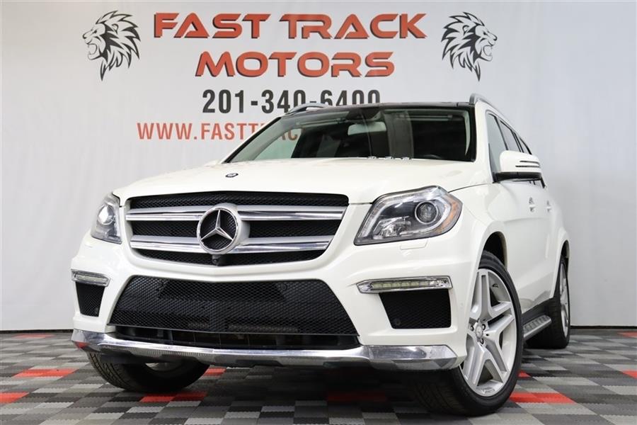 2015 Mercedes-benz Gl 550 4MATIC, available for sale in Paterson, New Jersey | Fast Track Motors. Paterson, New Jersey