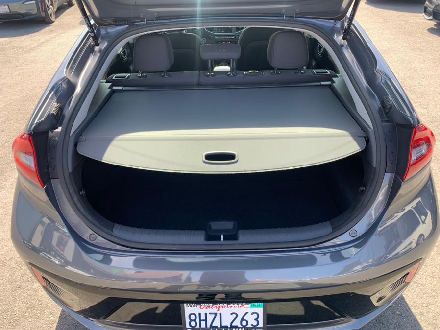 Used Hyundai Ioniq Plug-In Hybrid Hatchback 2019 | Green Light Auto Wholesale. Daly City, California Used Hyundai Ioniq Plug-In Hybrid Hatchback 2019 | Green Light Auto Wholesale. Daly City, California