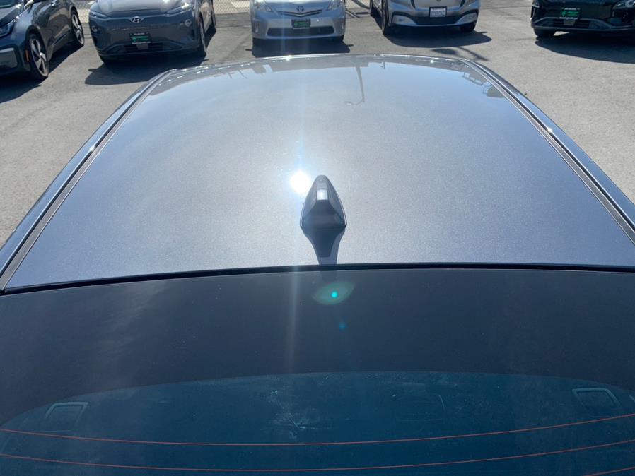Used Hyundai Ioniq Plug-In Hybrid Hatchback 2019 | Green Light Auto Wholesale. Daly City, California Used Hyundai Ioniq Plug-In Hybrid Hatchback 2019 | Green Light Auto Wholesale. Daly City, California