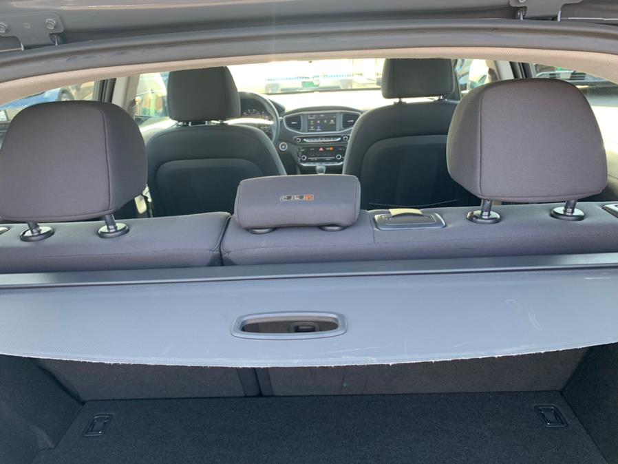 Used Hyundai Ioniq Plug-In Hybrid Hatchback 2019 | Green Light Auto Wholesale. Daly City, California Used Hyundai Ioniq Plug-In Hybrid Hatchback 2019 | Green Light Auto Wholesale. Daly City, California