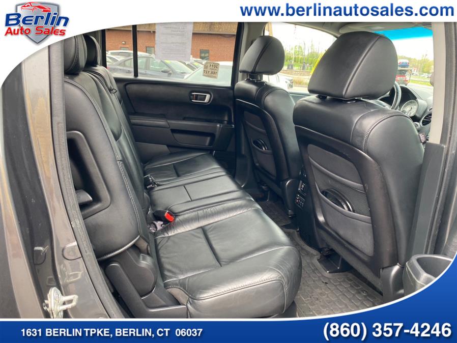Used Honda Pilot 4WD 4dr EX-L w/RES 2011 | Berlin Auto Sales LLC. Berlin, Connecticut Used Honda Pilot 4WD 4dr EX-L w/RES 2011 | Berlin Auto Sales LLC. Berlin, Connecticut