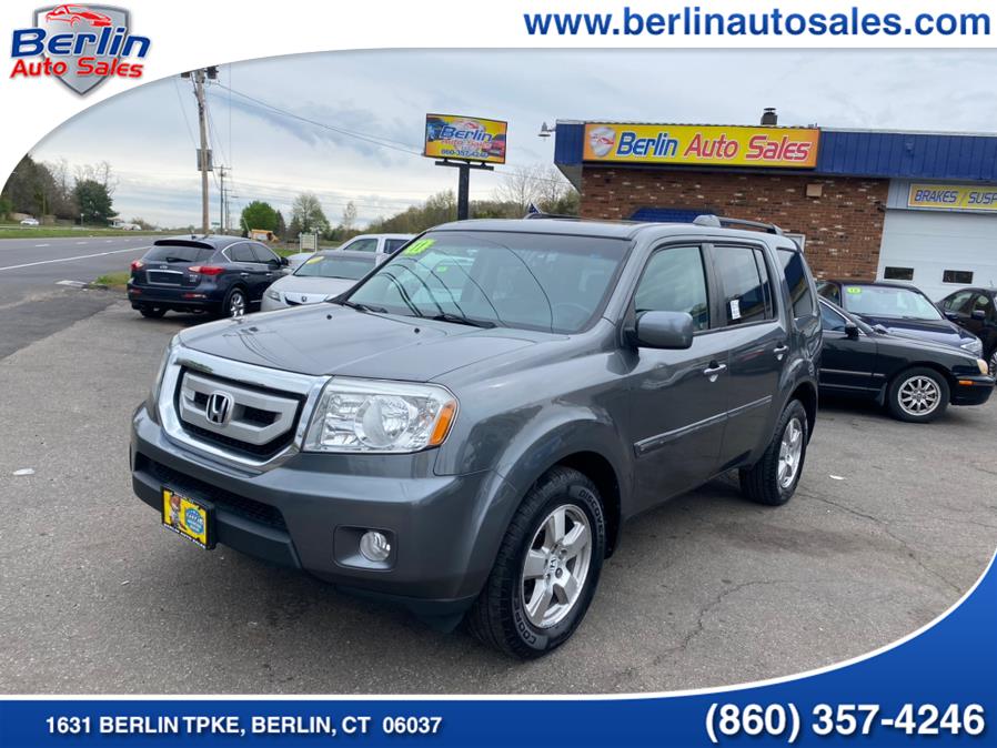 Used Honda Pilot 4WD 4dr EX-L w/RES 2011 | Berlin Auto Sales LLC. Berlin, Connecticut