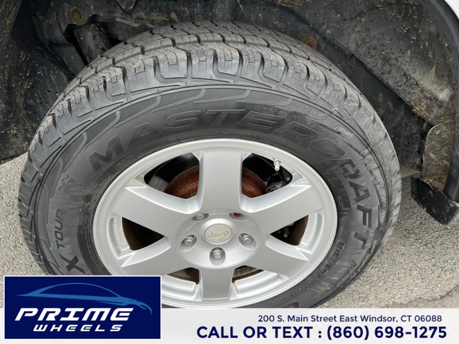 Used Jeep Grand Cherokee 4WD 4dr Laredo 2009 | Prime Wheels. East Windsor, Connecticut Used Jeep Grand Cherokee 4WD 4dr Laredo 2009 | Prime Wheels. East Windsor, Connecticut