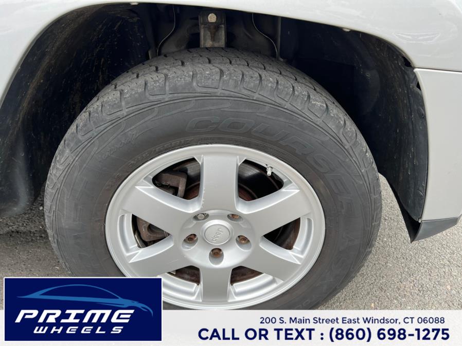 Used Jeep Grand Cherokee 4WD 4dr Laredo 2009 | Prime Wheels. East Windsor, Connecticut Used Jeep Grand Cherokee 4WD 4dr Laredo 2009 | Prime Wheels. East Windsor, Connecticut