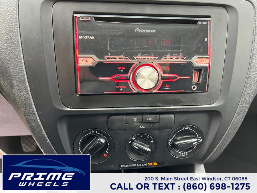 Used Volkswagen Jetta Sedan 4dr Man S 2014 | Prime Wheels. East Windsor, Connecticut Used Volkswagen Jetta Sedan 4dr Man S 2014 | Prime Wheels. East Windsor, Connecticut