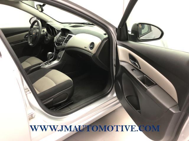 2014 Chevrolet Cruze 4dr Sdn Auto LS, available for sale in Naugatuck, Connecticut | J&M Automotive Sls&Svc LLC. Naugatuck, Connecticut 2014 Chevrolet Cruze 4dr Sdn Auto LS, available for sale in Naugatuck, Connecticut | J&M Automotive Sls&Svc LLC. Naugatuck, Connecticut