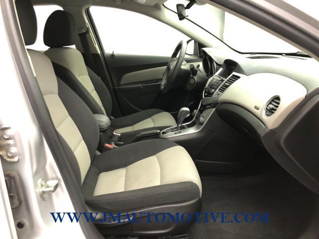 2014 Chevrolet Cruze 4dr Sdn Auto LS, available for sale in Naugatuck, Connecticut | J&M Automotive Sls&Svc LLC. Naugatuck, Connecticut 2014 Chevrolet Cruze 4dr Sdn Auto LS, available for sale in Naugatuck, Connecticut | J&M Automotive Sls&Svc LLC. Naugatuck, Connecticut