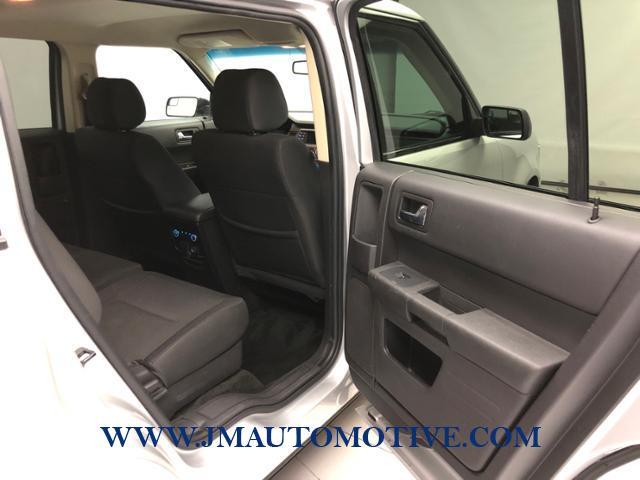 2015 Ford Flex 4dr SE FWD, available for sale in Naugatuck, Connecticut | J&M Automotive Sls&Svc LLC. Naugatuck, Connecticut 2015 Ford Flex 4dr SE FWD, available for sale in Naugatuck, Connecticut | J&M Automotive Sls&Svc LLC. Naugatuck, Connecticut