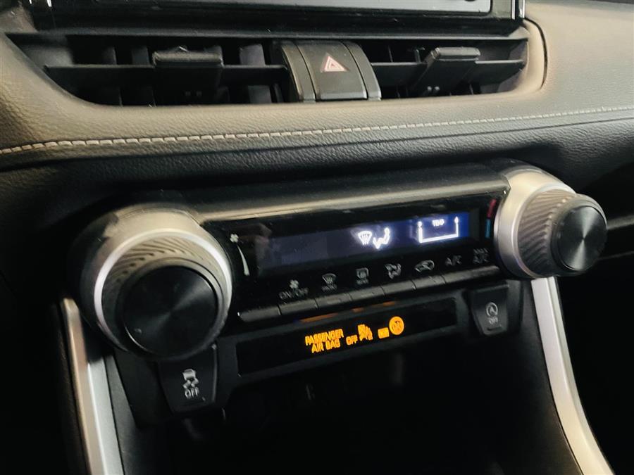 Used Toyota RAV4 LE AWD (Natl) 2019 | Northshore Motors. Syosset , New York Used Toyota RAV4 LE AWD (Natl) 2019 | Northshore Motors. Syosset , New York
