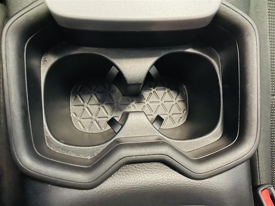 Used Toyota RAV4 LE AWD (Natl) 2019 | Northshore Motors. Syosset , New York Used Toyota RAV4 LE AWD (Natl) 2019 | Northshore Motors. Syosset , New York