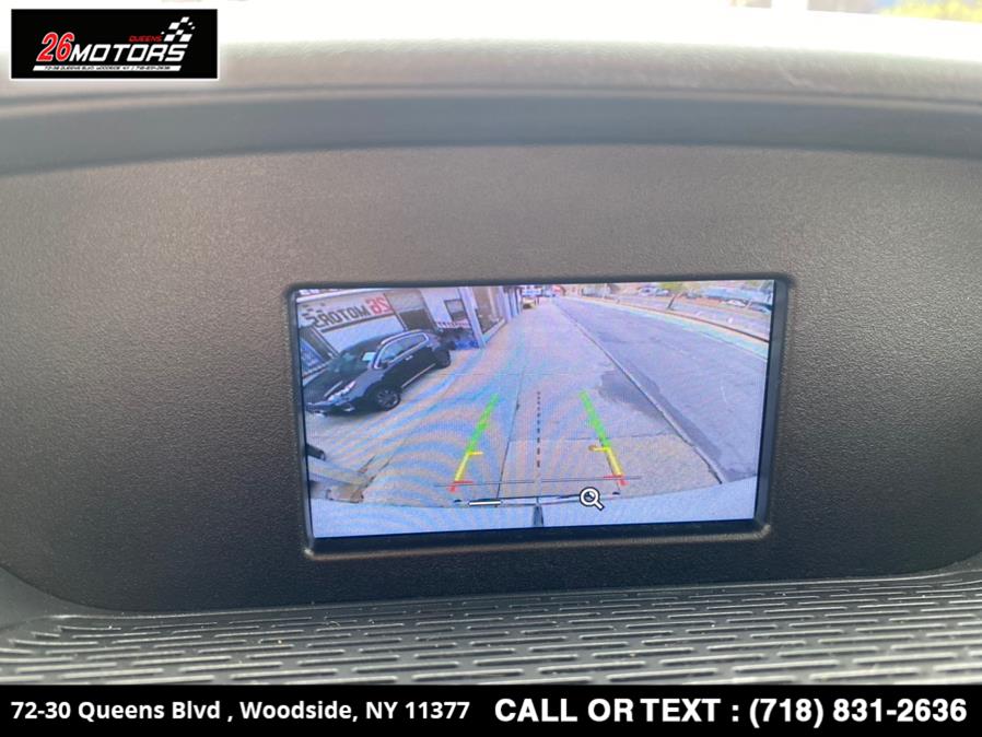 Used Ford Transit Passenger Wagon T-350 148" Med Roof XL Sliding RH Dr 2018 | 26 Motors Queens. Woodside, New York Used Ford Transit Passenger Wagon T-350 148" Med Roof XL Sliding RH Dr 2018 | 26 Motors Queens. Woodside, New York