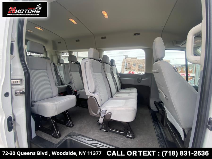Used Ford Transit Passenger Wagon T-350 148" Med Roof XL Sliding RH Dr 2018 | 26 Motors Queens. Woodside, New York Used Ford Transit Passenger Wagon T-350 148" Med Roof XL Sliding RH Dr 2018 | 26 Motors Queens. Woodside, New York