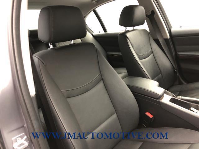 2010 BMW 3 Series 4dr Sdn 328i xDrive AWD SULEV, available for sale in Naugatuck, Connecticut | J&M Automotive Sls&Svc LLC. Naugatuck, Connecticut 2010 BMW 3 Series 4dr Sdn 328i xDrive AWD SULEV, available for sale in Naugatuck, Connecticut | J&M Automotive Sls&Svc LLC. Naugatuck, Connecticut