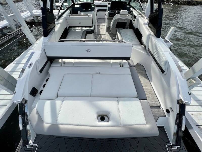 2021 Cobalt R6 BOAT, available for sale in Darien, Wisconsin | Geneva Motor Cars. Darien, Wisconsin 2021 Cobalt R6 BOAT, available for sale in Darien, Wisconsin | Geneva Motor Cars. Darien, Wisconsin