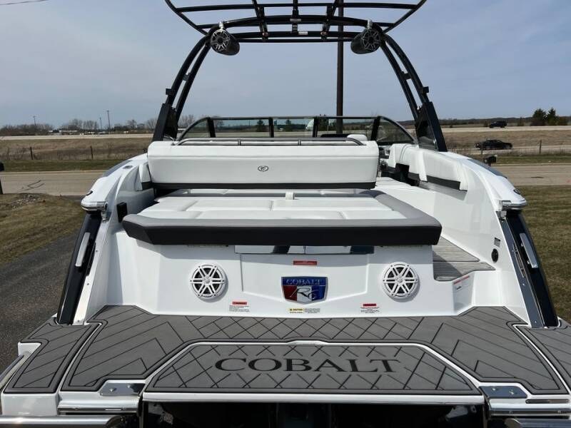 2021 Cobalt R6 BOAT, available for sale in Darien, Wisconsin | Geneva Motor Cars. Darien, Wisconsin 2021 Cobalt R6 BOAT, available for sale in Darien, Wisconsin | Geneva Motor Cars. Darien, Wisconsin