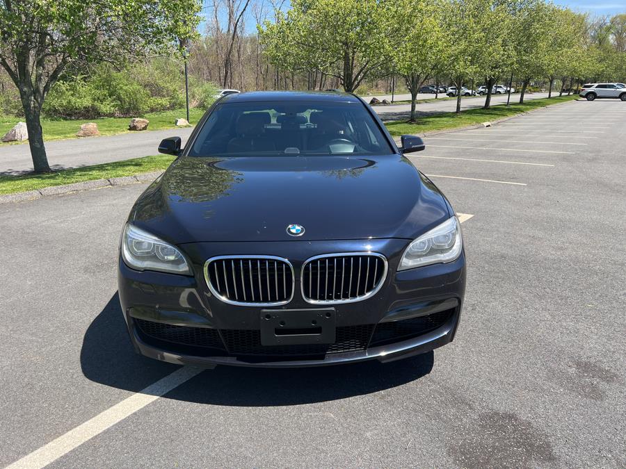 Used BMW 7 Series 4dr Sdn 750Li xDrive AWD 2013 | Tony's Auto Sales. Waterbury, Connecticut Used BMW 7 Series 4dr Sdn 750Li xDrive AWD 2013 | Tony's Auto Sales. Waterbury, Connecticut
