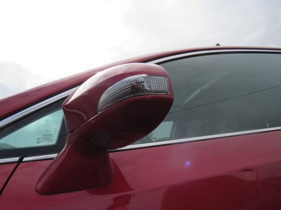 2013 Toyota Venza LE, available for sale in Worcester, Massachusetts | Hilario's Auto Sales Inc.. Worcester, Massachusetts 2013 Toyota Venza LE, available for sale in Worcester, Massachusetts | Hilario's Auto Sales Inc.. Worcester, Massachusetts