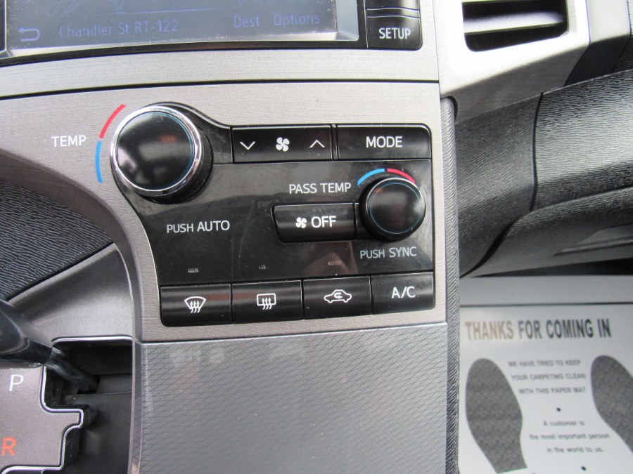 2013 Toyota Venza LE, available for sale in Worcester, Massachusetts | Hilario's Auto Sales Inc.. Worcester, Massachusetts 2013 Toyota Venza LE, available for sale in Worcester, Massachusetts | Hilario's Auto Sales Inc.. Worcester, Massachusetts