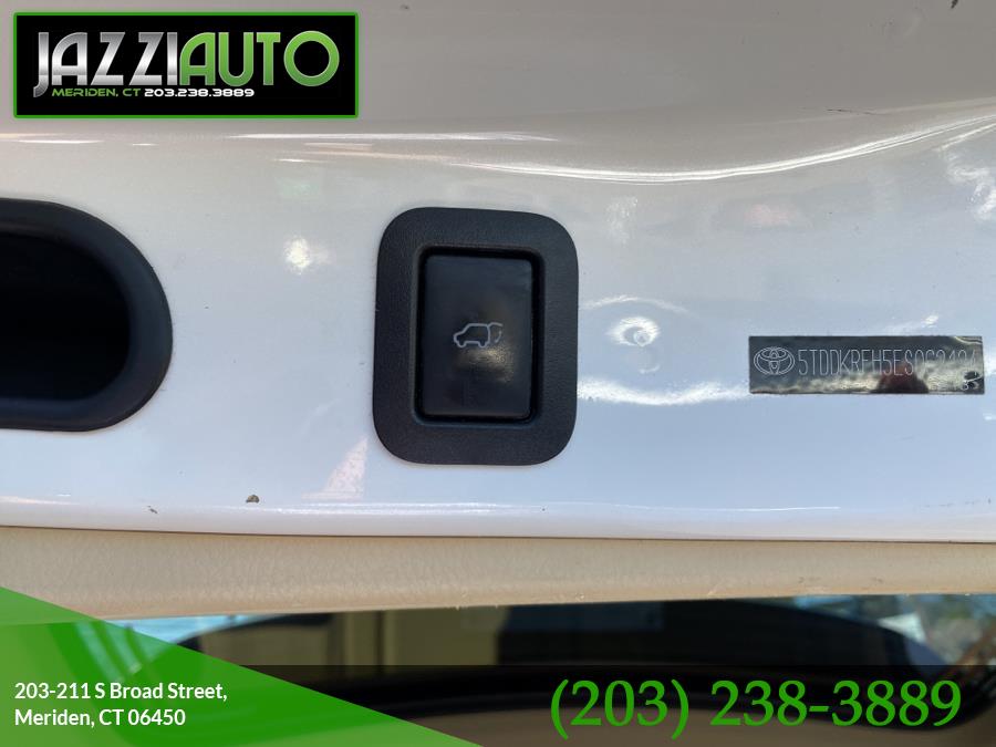 2014 Toyota Highlander AWD 4dr V6 Limited (Natl), available for sale in Meriden, Connecticut | Jazzi Auto Sales LLC. Meriden, Connecticut 2014 Toyota Highlander AWD 4dr V6 Limited (Natl), available for sale in Meriden, Connecticut | Jazzi Auto Sales LLC. Meriden, Connecticut