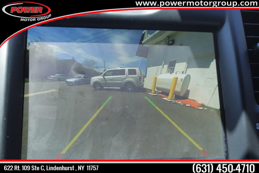 2019 Chrysler 300 300S AWD, available for sale in Lindenhurst, New York | Power Motor Group. Lindenhurst, New York 2019 Chrysler 300 300S AWD, available for sale in Lindenhurst, New York | Power Motor Group. Lindenhurst, New York