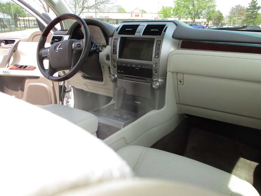2010 Lexus GX 460 4WD 4dr, available for sale in Massapequa, New York | South Shore Auto Brokers & Sales. Massapequa, New York 2010 Lexus GX 460 4WD 4dr, available for sale in Massapequa, New York | South Shore Auto Brokers & Sales. Massapequa, New York