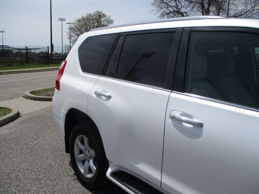2010 Lexus GX 460 4WD 4dr, available for sale in Massapequa, New York | South Shore Auto Brokers & Sales. Massapequa, New York 2010 Lexus GX 460 4WD 4dr, available for sale in Massapequa, New York | South Shore Auto Brokers & Sales. Massapequa, New York