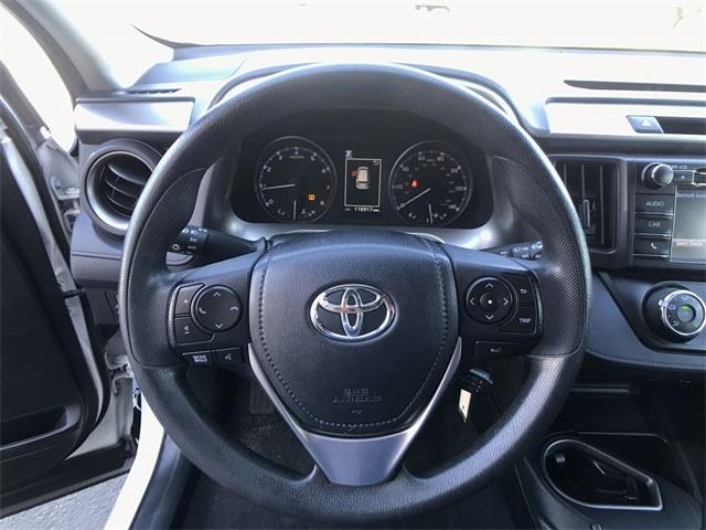 Used Toyota Rav4 LE 2017 | Prestige Auto Superstore. Waterbury, Connecticut Used Toyota Rav4 LE 2017 | Prestige Auto Superstore. Waterbury, Connecticut