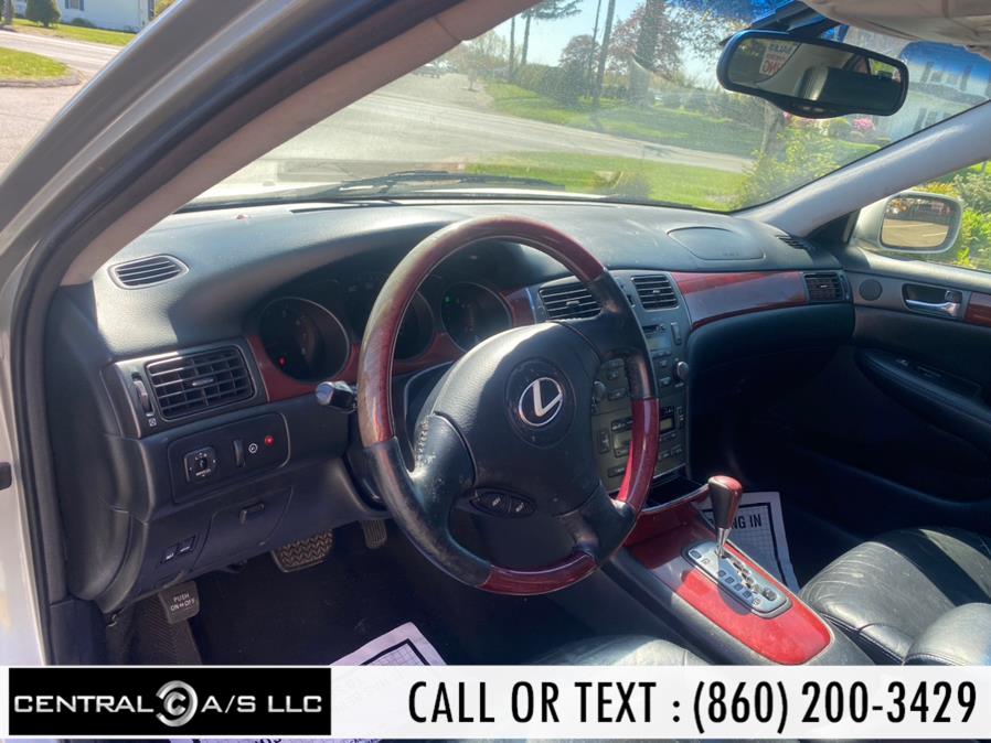 2003 Lexus ES 300 4dr Sdn, available for sale in East Windsor, Connecticut | Central A/S LLC. East Windsor, Connecticut 2003 Lexus ES 300 4dr Sdn, available for sale in East Windsor, Connecticut | Central A/S LLC. East Windsor, Connecticut
