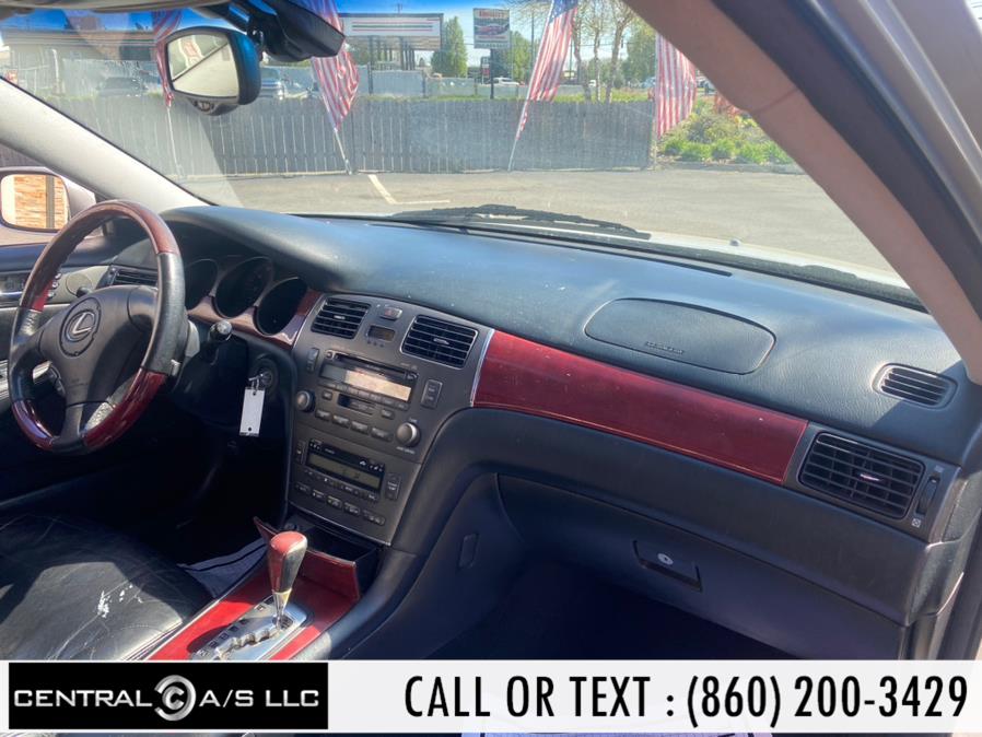 2003 Lexus ES 300 4dr Sdn, available for sale in East Windsor, Connecticut | Central A/S LLC. East Windsor, Connecticut 2003 Lexus ES 300 4dr Sdn, available for sale in East Windsor, Connecticut | Central A/S LLC. East Windsor, Connecticut