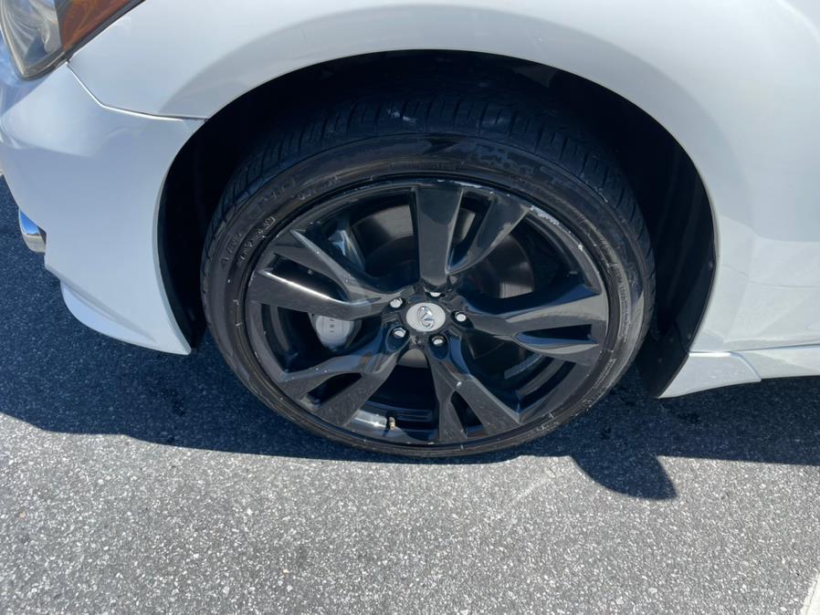 2013 INFINITI M37 4dr Sdn AWD S, available for sale in Brooklyn, New York | Worlds Best Auto Inc. Brooklyn, New York 2013 INFINITI M37 4dr Sdn AWD S, available for sale in Brooklyn, New York | Worlds Best Auto Inc. Brooklyn, New York