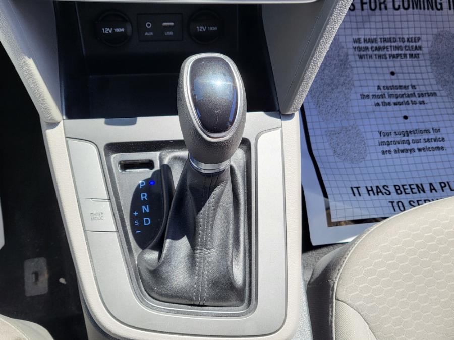 2020 Hyundai Elantra SEL IVT SULEV, available for sale in Newark , New Jersey | Champion Used Auto Sales 2. Newark , New Jersey 2020 Hyundai Elantra SEL IVT SULEV, available for sale in Newark , New Jersey | Champion Used Auto Sales 2. Newark , New Jersey