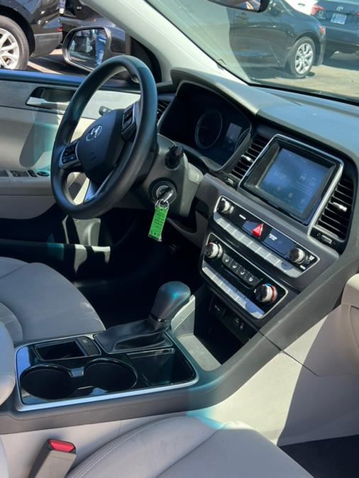 2018 Hyundai Sonata SE 2.4L SULEV, available for sale in Irvington, New Jersey | NJ Used Cars Center. Irvington, New Jersey 2018 Hyundai Sonata SE 2.4L SULEV, available for sale in Irvington, New Jersey | NJ Used Cars Center. Irvington, New Jersey