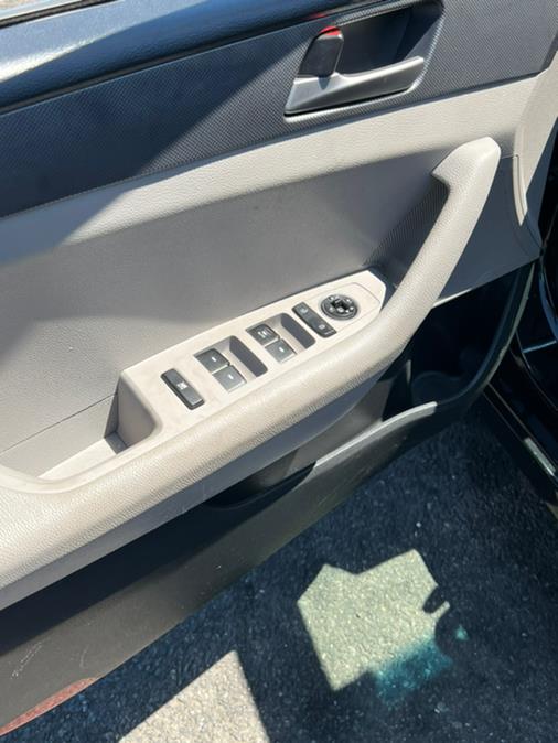 2018 Hyundai Sonata SE 2.4L SULEV, available for sale in Irvington, New Jersey | NJ Used Cars Center. Irvington, New Jersey 2018 Hyundai Sonata SE 2.4L SULEV, available for sale in Irvington, New Jersey | NJ Used Cars Center. Irvington, New Jersey