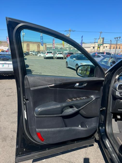 Used Kia Sorento LX V6 AWD 2020 | NJ Used Cars Center. Irvington, New Jersey Used Kia Sorento LX V6 AWD 2020 | NJ Used Cars Center. Irvington, New Jersey