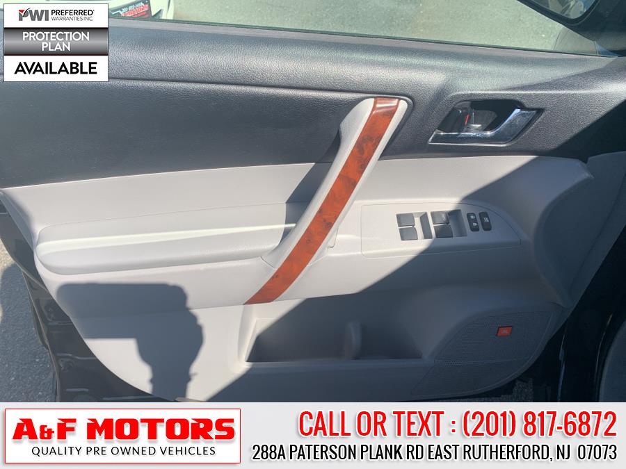 Used Toyota Highlander 4WD 4dr V6 Limited 2011 | A&F Motors LLC. East Rutherford, New Jersey Used Toyota Highlander 4WD 4dr V6 Limited 2011 | A&F Motors LLC. East Rutherford, New Jersey