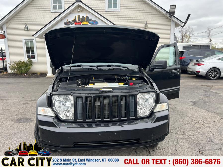 2012 Jeep Liberty 4WD 4dr Sport, available for sale in East Windsor, Connecticut | Car City LLC. East Windsor, Connecticut 2012 Jeep Liberty 4WD 4dr Sport, available for sale in East Windsor, Connecticut | Car City LLC. East Windsor, Connecticut