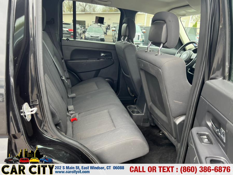 2012 Jeep Liberty 4WD 4dr Sport, available for sale in East Windsor, Connecticut | Car City LLC. East Windsor, Connecticut 2012 Jeep Liberty 4WD 4dr Sport, available for sale in East Windsor, Connecticut | Car City LLC. East Windsor, Connecticut