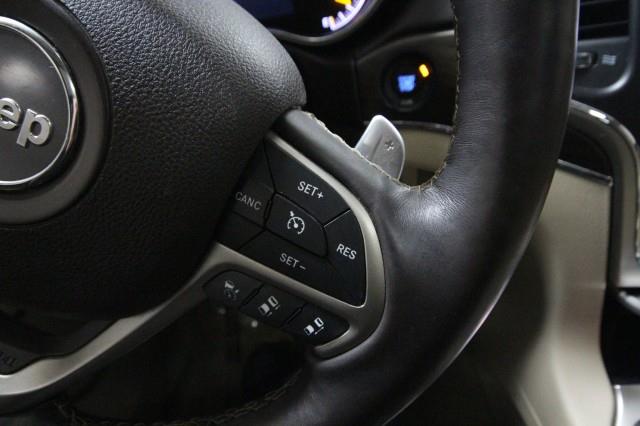 Used Jeep Grand Cherokee Overland 4WD w/ Navi & rearCam 2017 | Car Revolution. Maple Shade, New Jersey Used Jeep Grand Cherokee Overland 4WD w/ Navi & rearCam 2017 | Car Revolution. Maple Shade, New Jersey