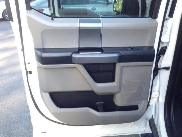 2020 Ford F-150 XLT w/ Navi & rearCam, available for sale in Maple Shade, New Jersey | Car Revolution. Maple Shade, New Jersey 2020 Ford F-150 XLT w/ Navi & rearCam, available for sale in Maple Shade, New Jersey | Car Revolution. Maple Shade, New Jersey