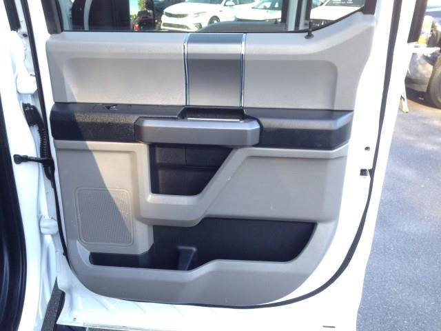 2020 Ford F-150 XLT w/ Navi & rearCam, available for sale in Maple Shade, New Jersey | Car Revolution. Maple Shade, New Jersey 2020 Ford F-150 XLT w/ Navi & rearCam, available for sale in Maple Shade, New Jersey | Car Revolution. Maple Shade, New Jersey