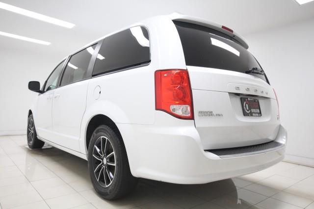Used Dodge Grand Caravan GT w/ rearCam 2018 | Car Revolution. Maple Shade, New Jersey Used Dodge Grand Caravan GT w/ rearCam 2018 | Car Revolution. Maple Shade, New Jersey