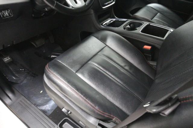 Used Dodge Grand Caravan GT w/ rearCam 2018 | Car Revolution. Maple Shade, New Jersey Used Dodge Grand Caravan GT w/ rearCam 2018 | Car Revolution. Maple Shade, New Jersey