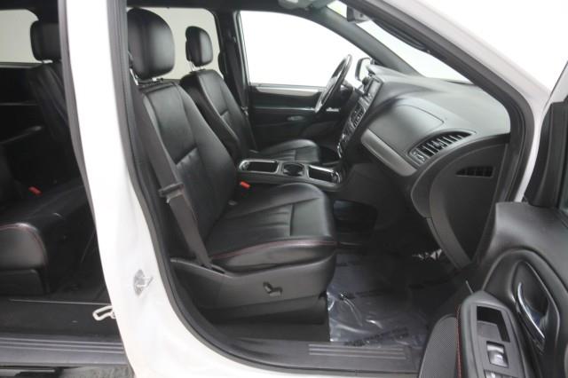 Used Dodge Grand Caravan GT w/ rearCam 2018 | Car Revolution. Maple Shade, New Jersey Used Dodge Grand Caravan GT w/ rearCam 2018 | Car Revolution. Maple Shade, New Jersey