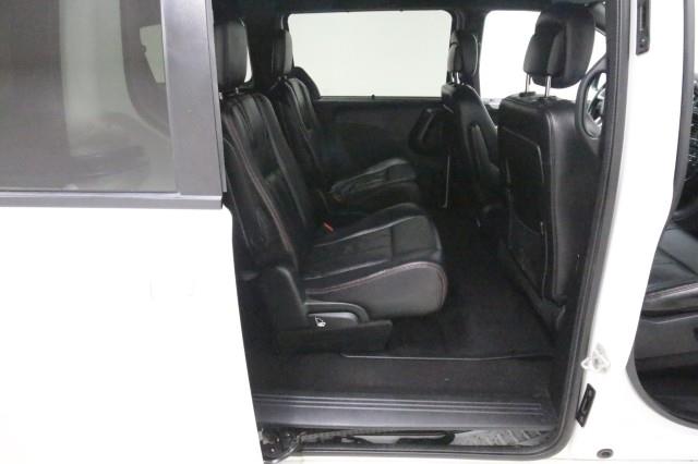 Used Dodge Grand Caravan GT w/ rearCam 2018 | Car Revolution. Maple Shade, New Jersey Used Dodge Grand Caravan GT w/ rearCam 2018 | Car Revolution. Maple Shade, New Jersey